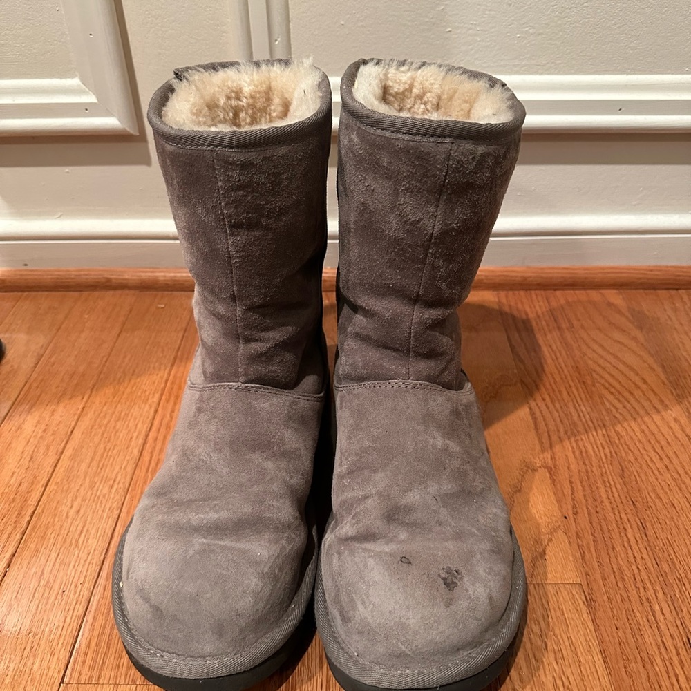 UGG Mayfaire Classic Grey Suede Side Zipper Winter Boot W/ Metal Tags